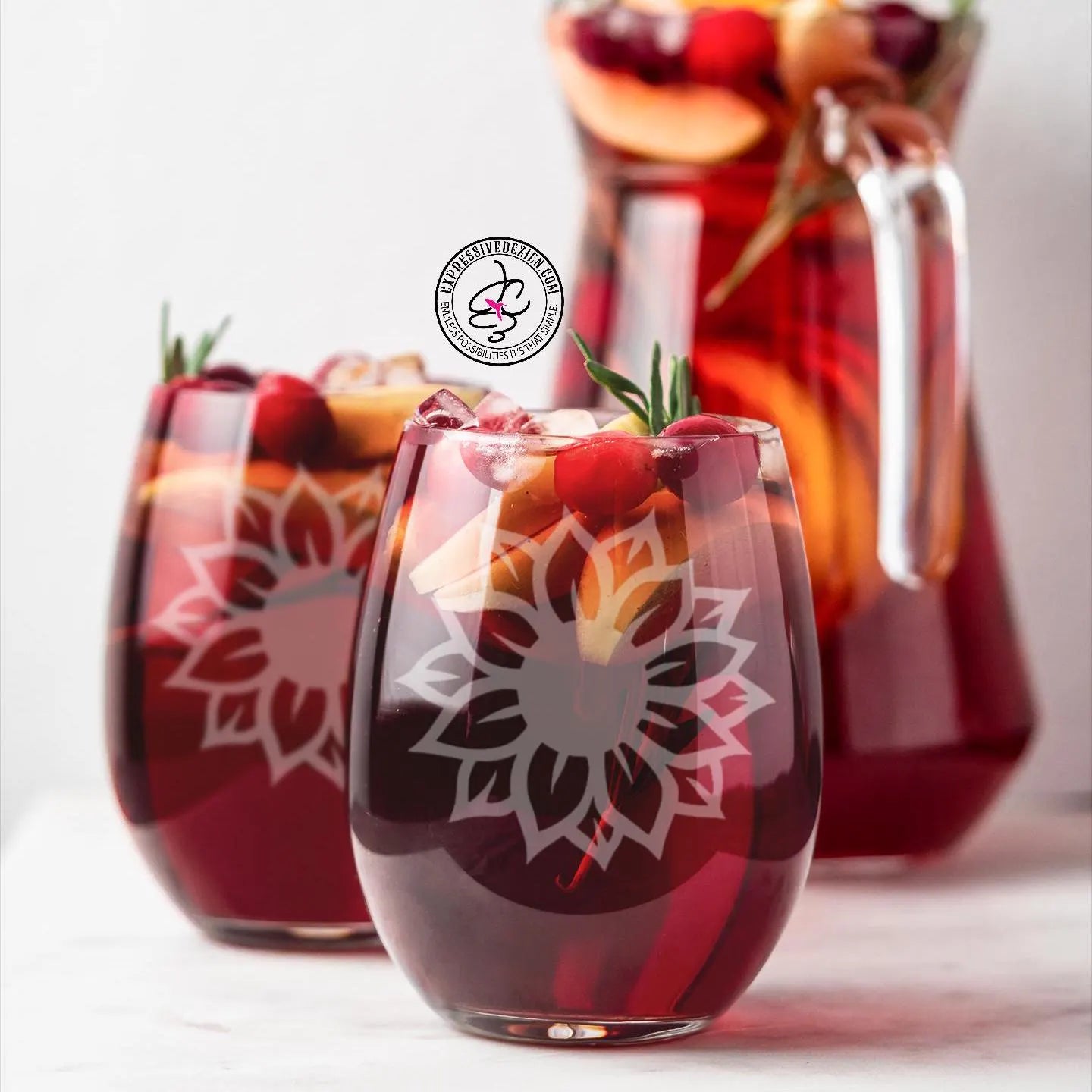 Personalized Sunflower Wine Glass 20.5oz Stemless, Hand-Etched, Dishwasher Safe Custom Gift for Wedding, Birthday, Bridesmaid