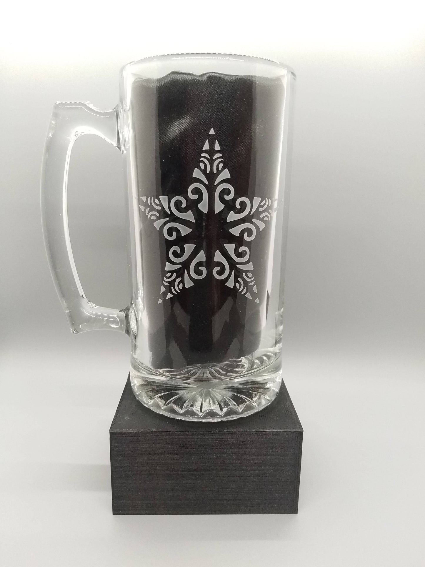 Star Sandblast Etched Tavern Beer Mug 26.5 | Christmas - Expressive DeZien 