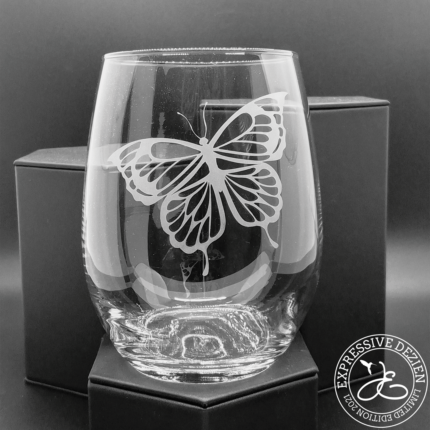 Etched Butterfly Stemless Wine Glass 20.5oz V2 - Expressive DeZien