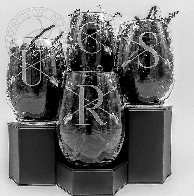 Etched Crossed Arrow Monogram Stemless Wine Glass 20.5oz - Expressive DeZien 