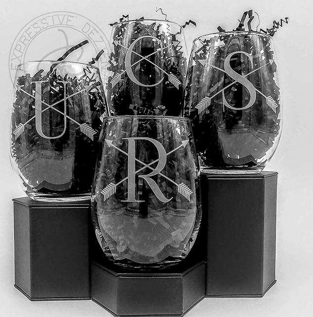Etched Crossed Arrow Monogram Stemless Wine Glass 20.5oz - Expressive DeZien