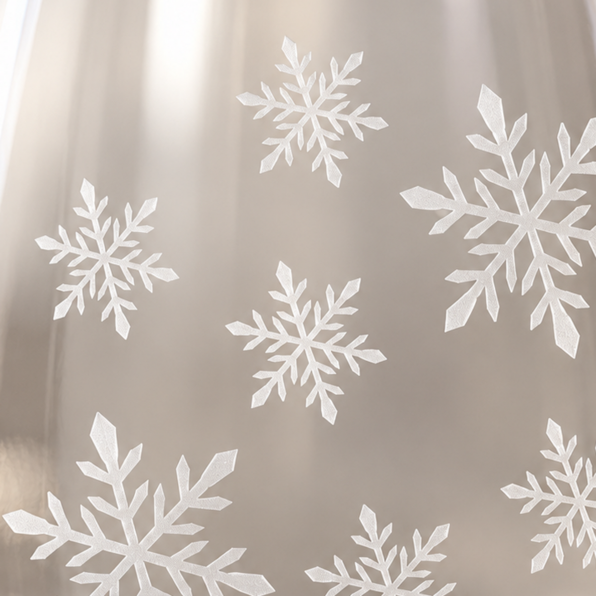 Blizzard Delight Snowflake design, permanently sandblasted on a clear 20.5 oz stemless wine glass, product view 2