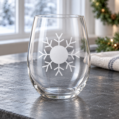 Polar Splendor Snowflake design, permanently sandblasted on a clear 20.5 oz stemless wine glass, product view 4