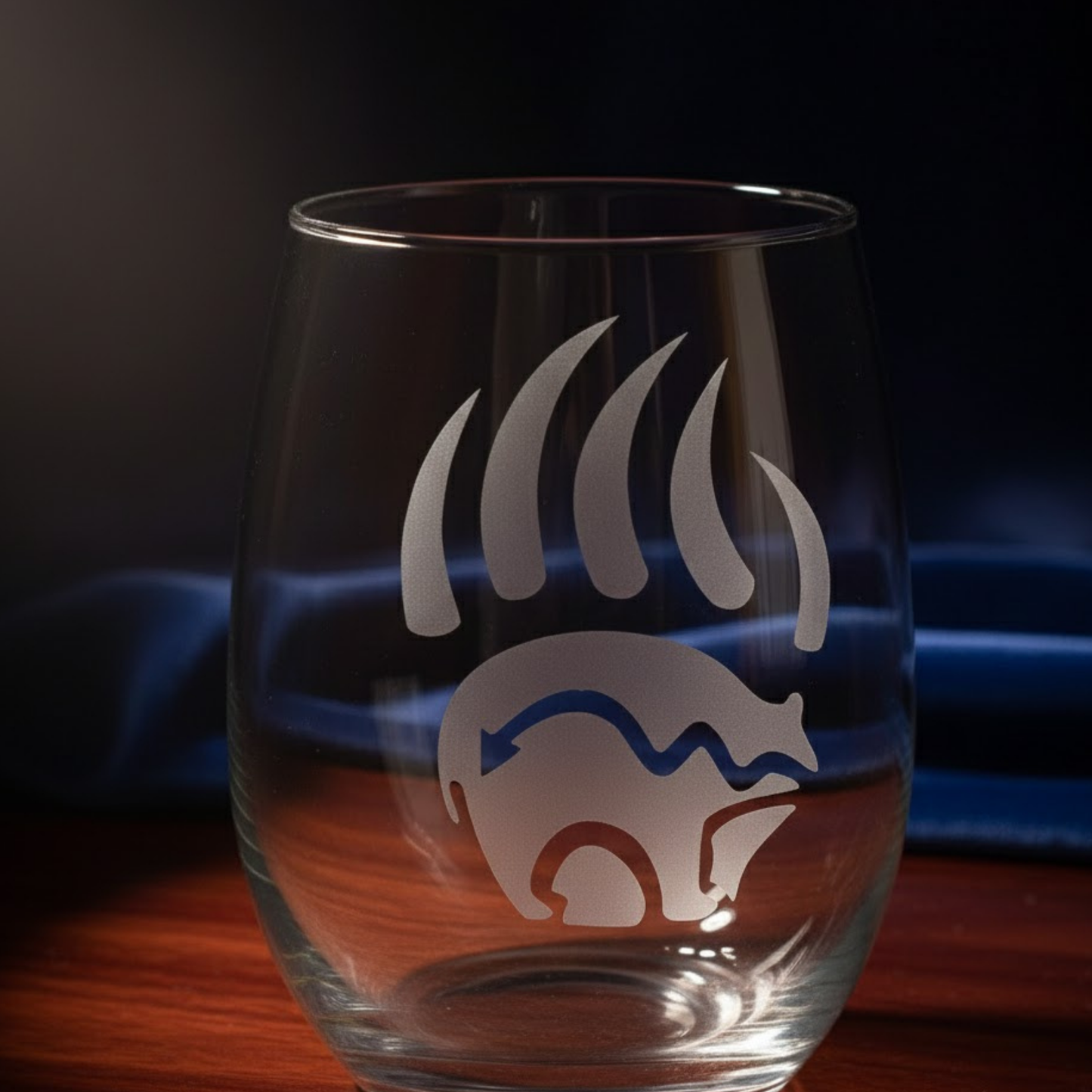 Sand-Carved Bear Claw Stemless Wine Glass (20.5oz) | Unique Bear Etched Glass Gift