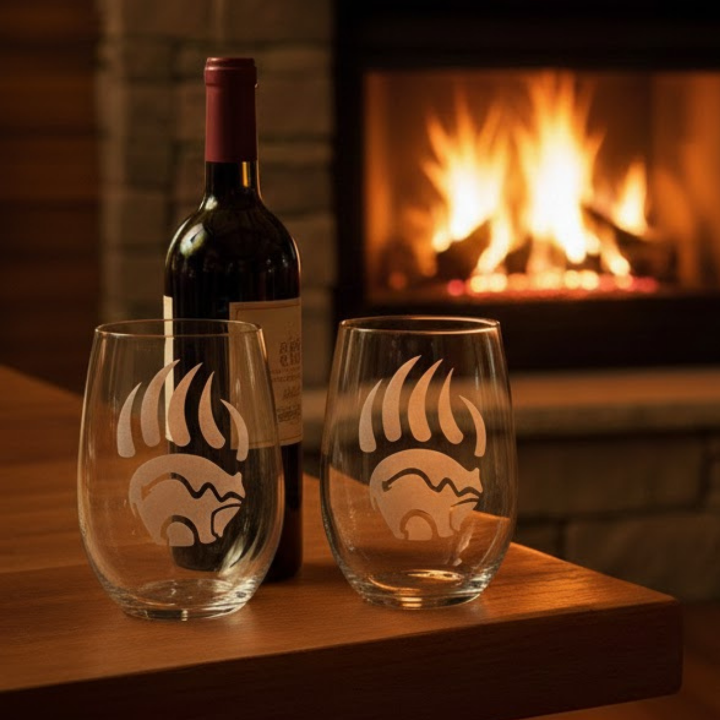 Sand-Carved Bear Claw Stemless Wine Glass (20.5oz) | Unique Bear Etched Glass Gift