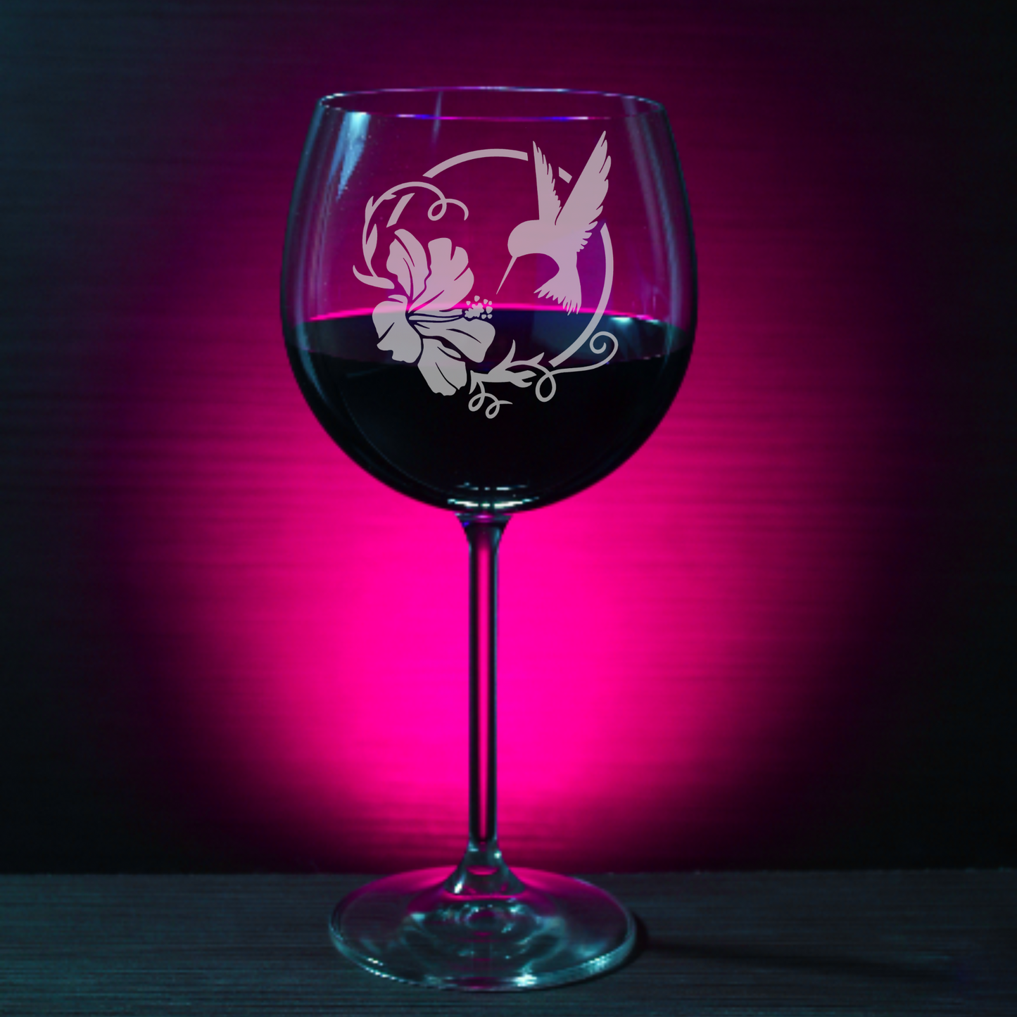 Limited Edition Hand-Etched Red Wine Glass with Hummingbird and Hibiscus Design | 18.5oz - Expressive DeZien 