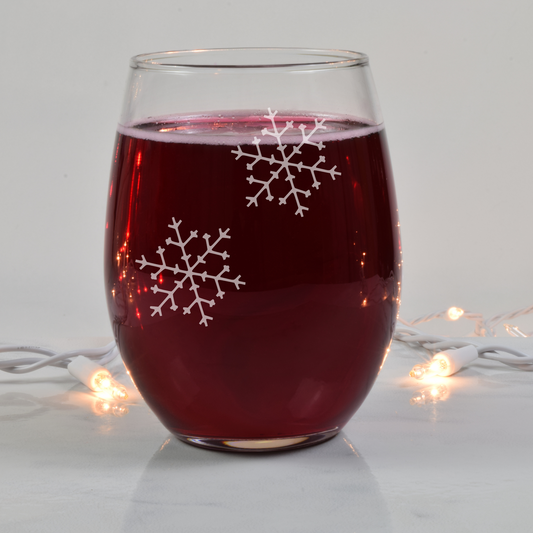Arctic Elegance Snowflake Etched Stemless Wine Glass 20.5oz | Snowflake Wine Glasses - Expressive DeZien 