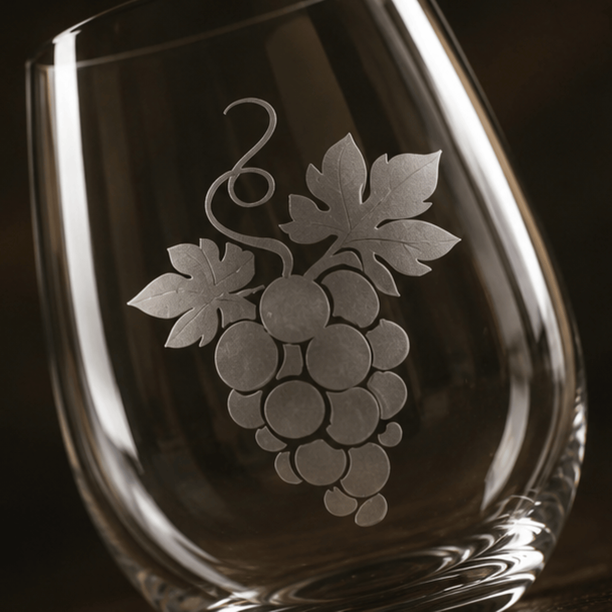 Grapes Etched Stemless Wine Glass | 20.5 oz