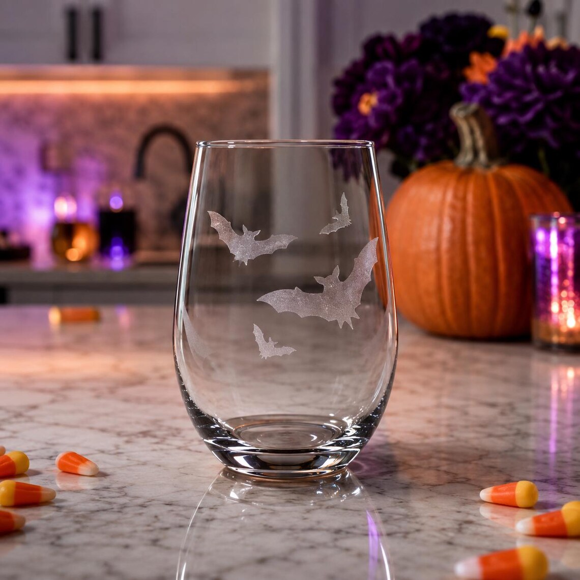 Etched Stemless Wine Glass 20.5oz | Halloween Bat! Bats! Bats! | Deep Carved Sandblasted Glass | Expressive DeZien