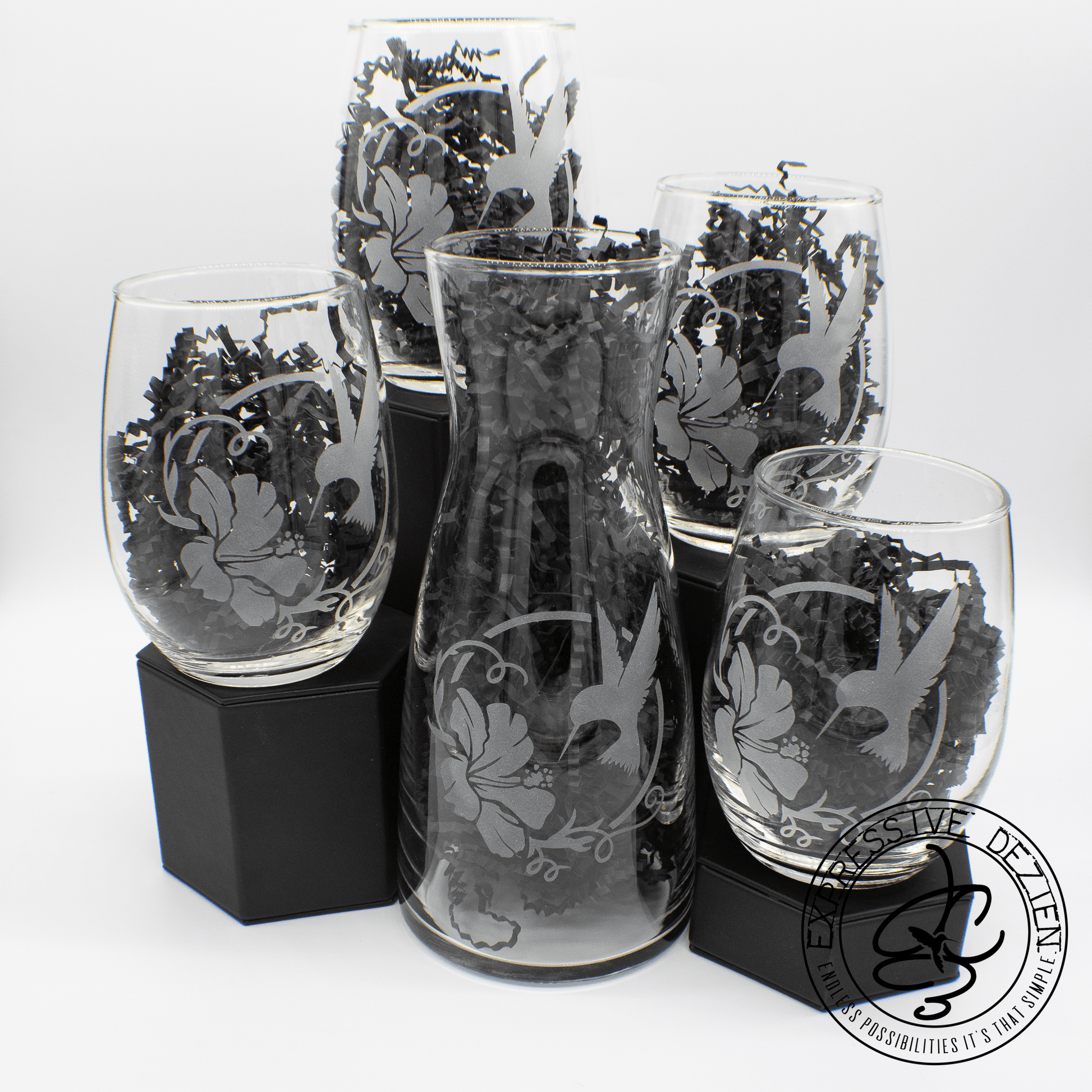 Elegant Etched Hummingbird 33.8oz Wine Carafe & 20.5oz Stemless Wine Glasses Set (4 Piece Set) - Expressive DeZien 