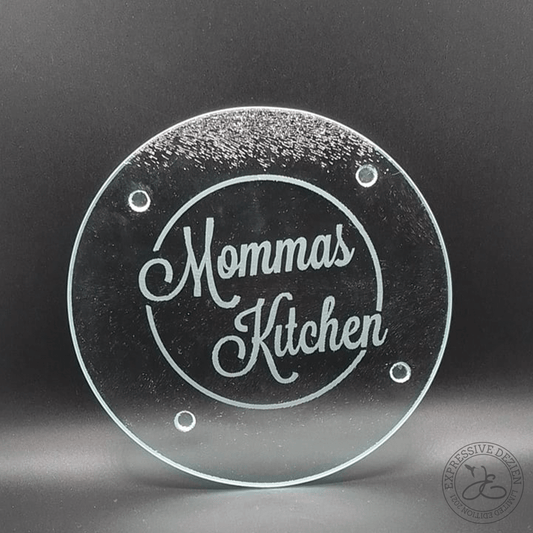 Etched Trivet Momma Kitchen - Expressive DeZien 